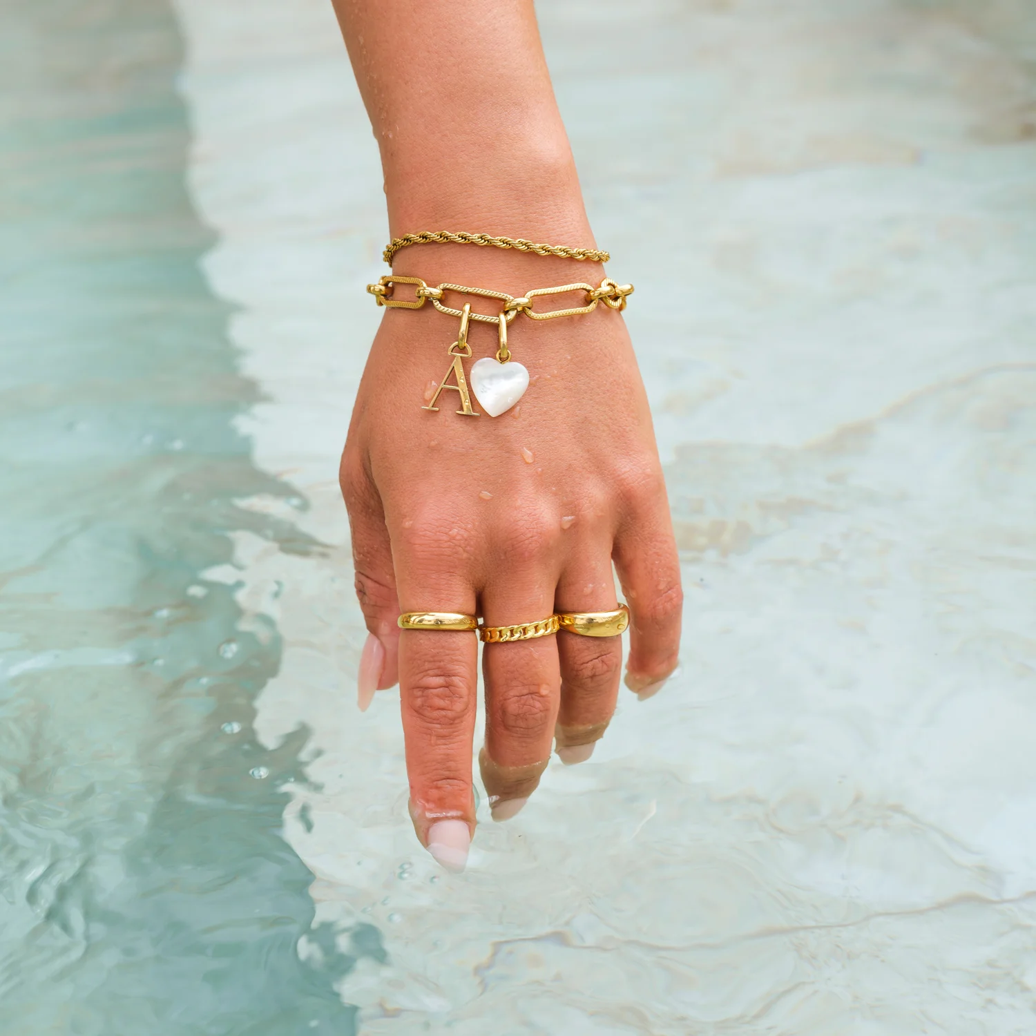 Figaro Chain Bracelet (Gold) - Image 6
