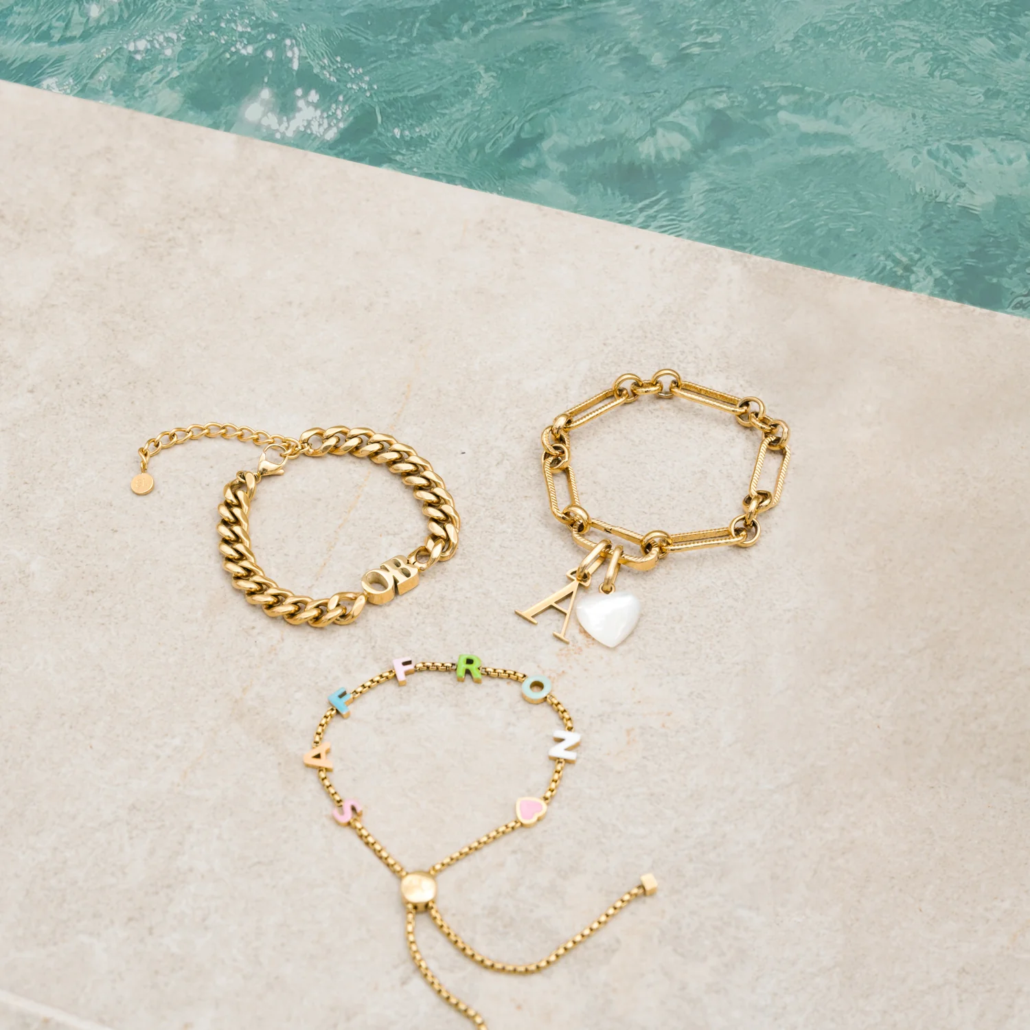 Letter & Birthstone Figaro Chain Bracelet (Gold) - Image 5